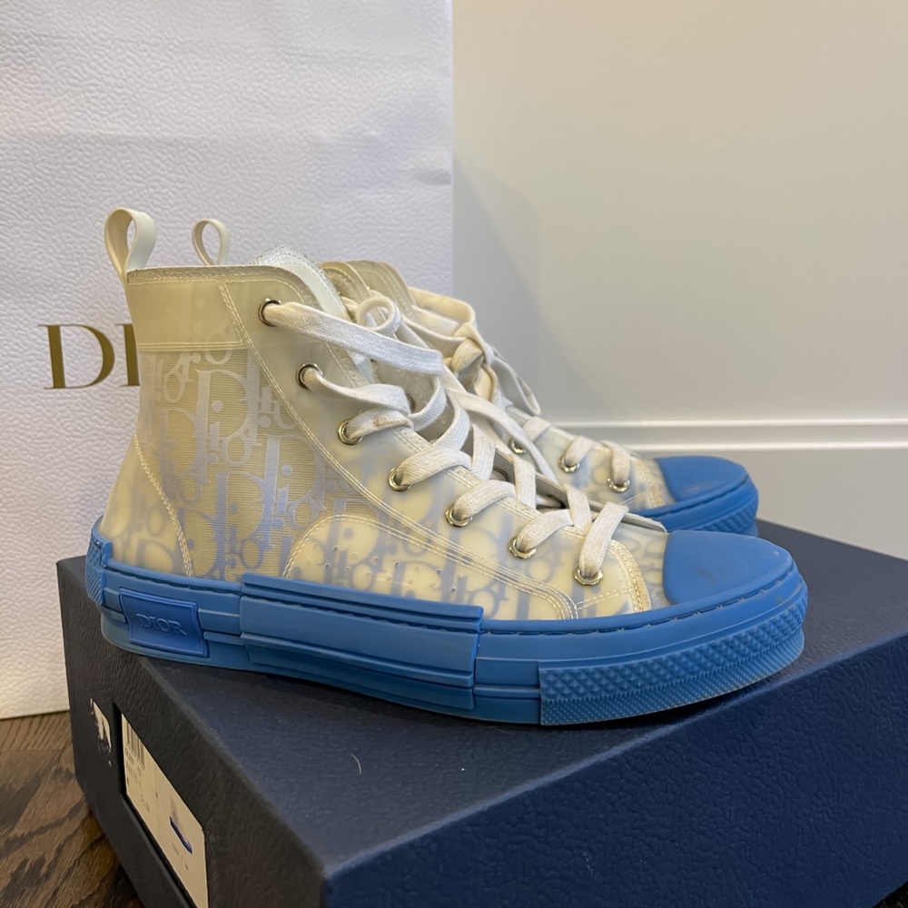 DIOR SNEAKERS